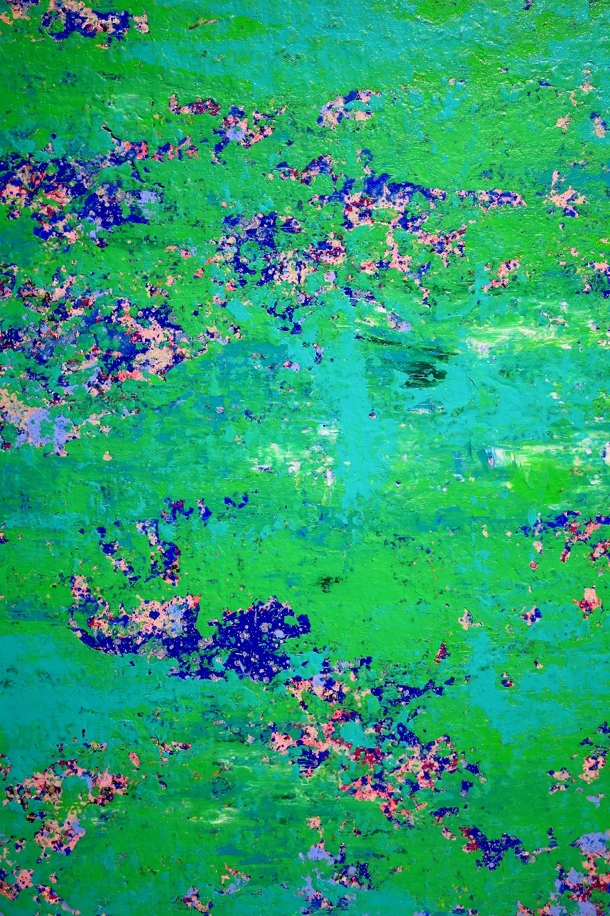 Detail of work / Emerald Spectra by Nestor Toro (2019) 70 x 48 inches
