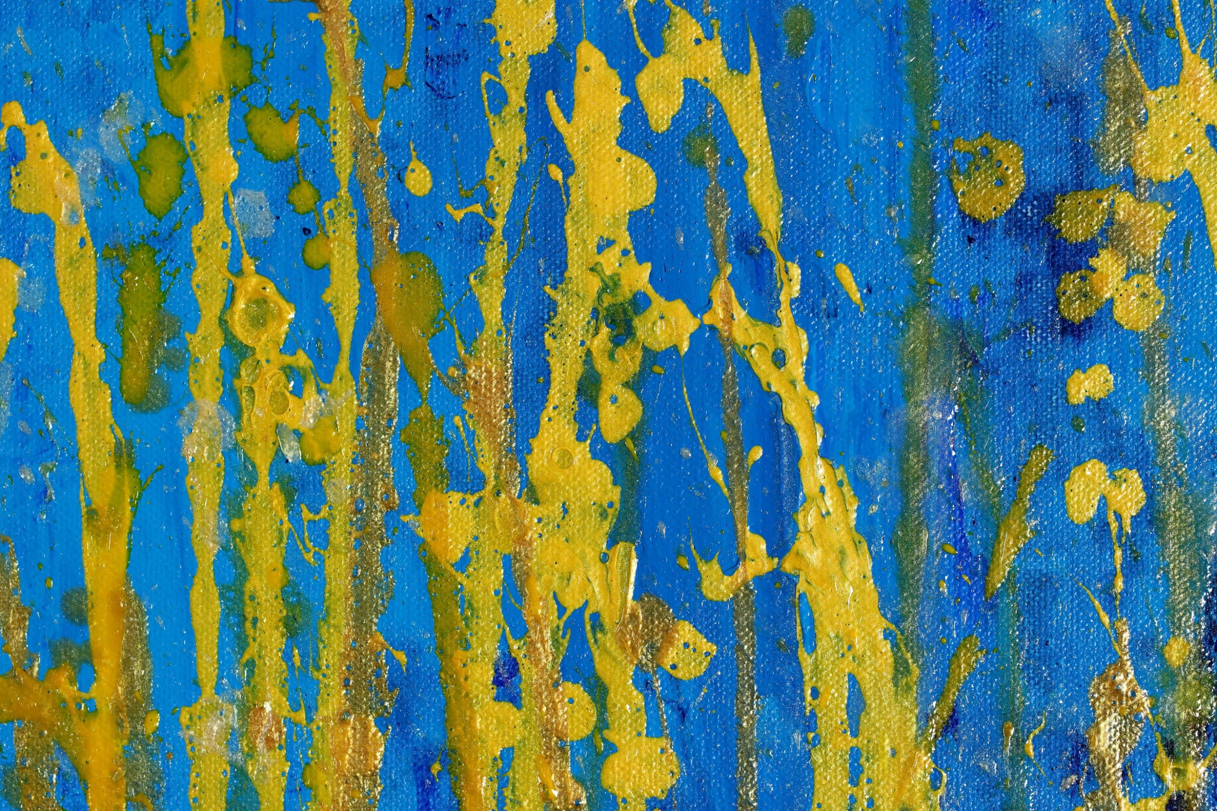 DETAIL / Thunder Silhouettes (Golden Spectra) 3 (2021) / ARTIST: Nestor Toro (SOLD)